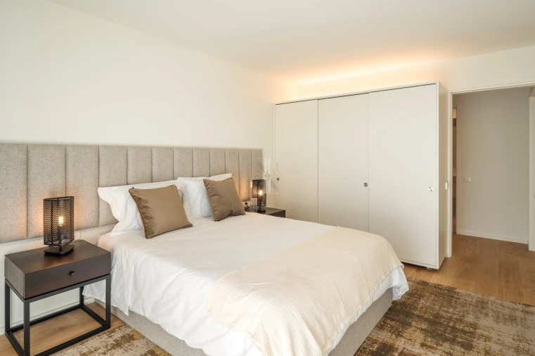 Apartamento T2 para Venda em Areeiro Foto 13