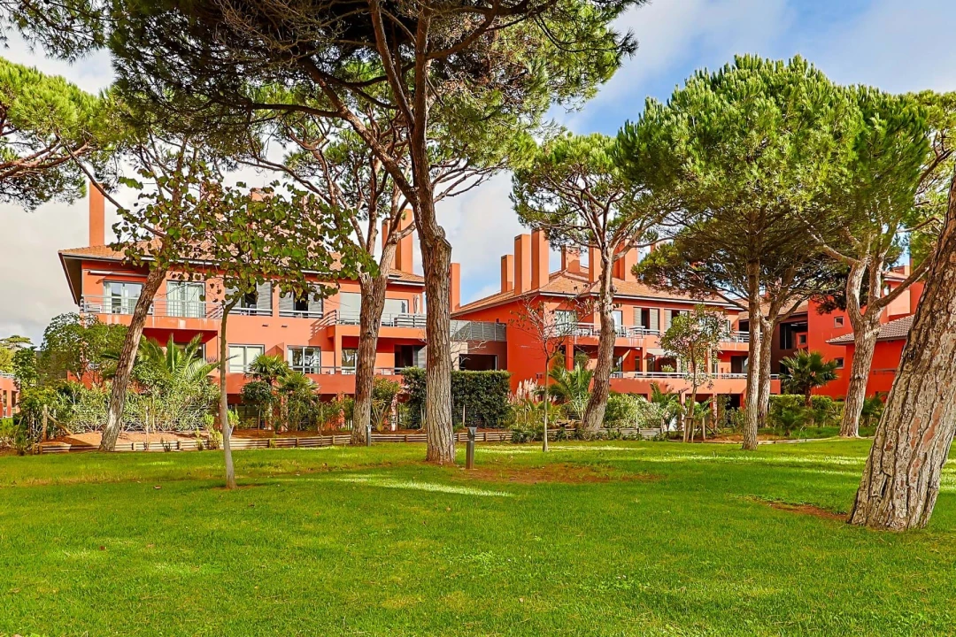 Apartamento T2 para Venda em Cascais e Estoril Foto 81
