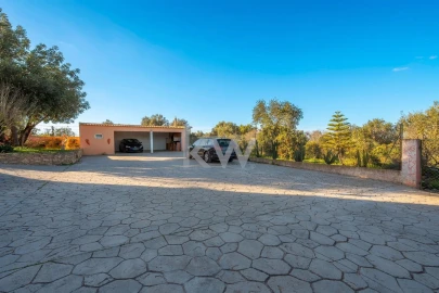 Moradia T4 para Venda em Silves