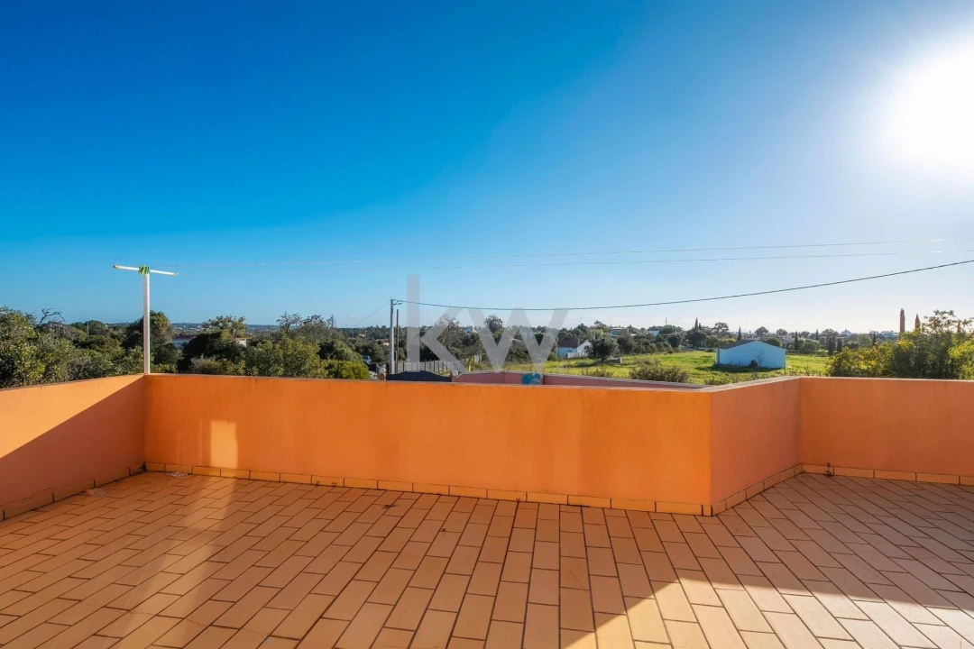Moradia T4 para Venda em Silves Foto 8