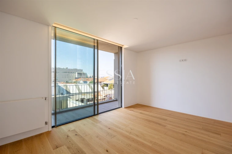 Moradia T4 para Venda em Matosinhos e Leça da Palmeira Foto 47