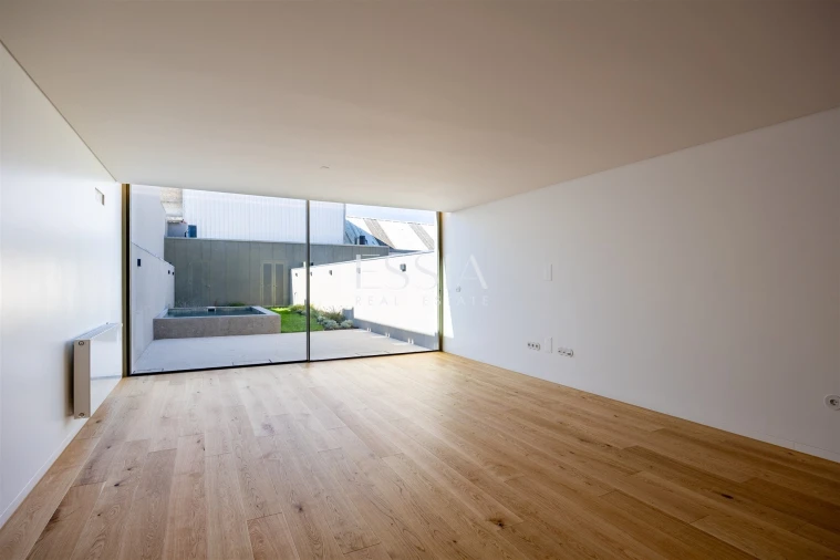 Moradia T4 para Venda em Matosinhos e Leça da Palmeira Foto 14