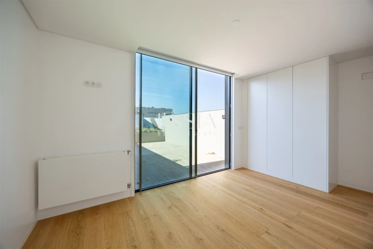 Moradia T4 para Venda em Matosinhos e Leça da Palmeira Foto 32