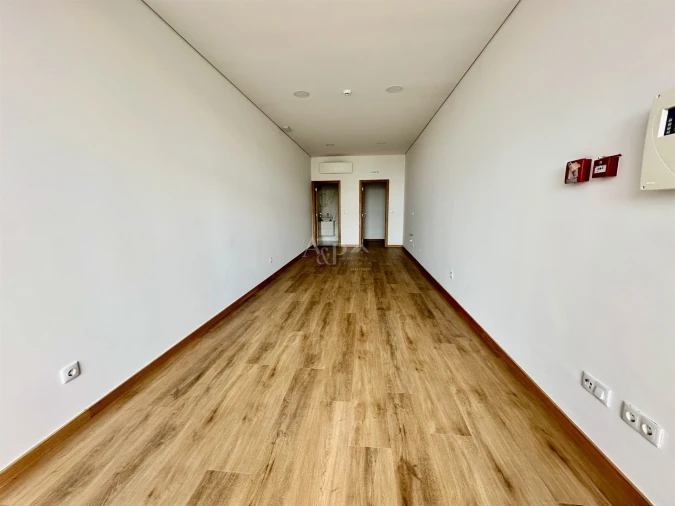 Apartamento T2 para Venda em Viseu Foto 5