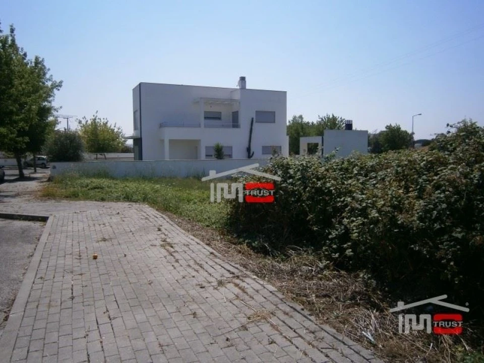 Terreno Misto para Venda em Marrazes e Barosa Foto 3