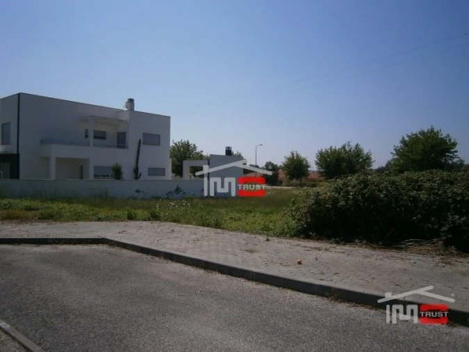 Terreno Misto para Venda em Marrazes e Barosa