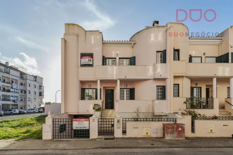 Moradia T4 para Venda em Montijo e Afonsoeiro