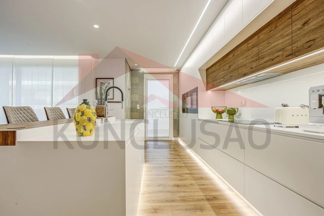 Apartamento T3 para Venda em Alverca do Ribatejo e Sobralinho Foto 12