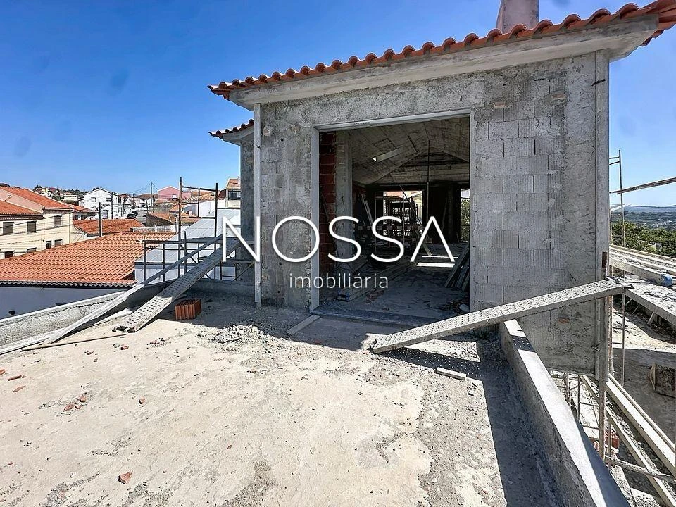 Moradia T4 para Venda em São João das Lampas e Terrugem Foto 12