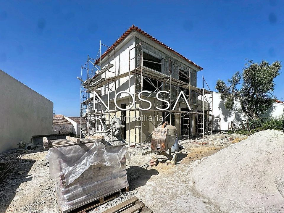 Moradia T4 para Venda em São João das Lampas e Terrugem Foto 18