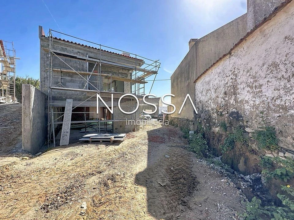Moradia T4 para Venda em São João das Lampas e Terrugem Foto 16
