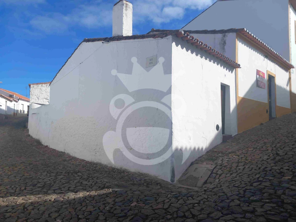 Moradia T2 para Venda em Barrancos Foto 4