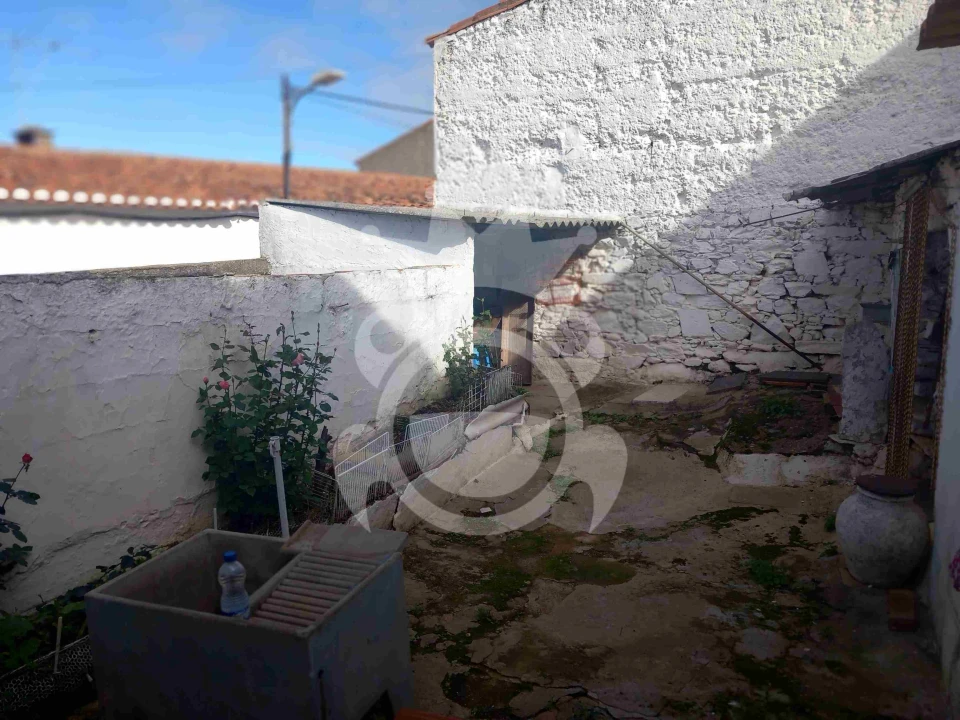 Moradia T2 para Venda em Barrancos Foto 14