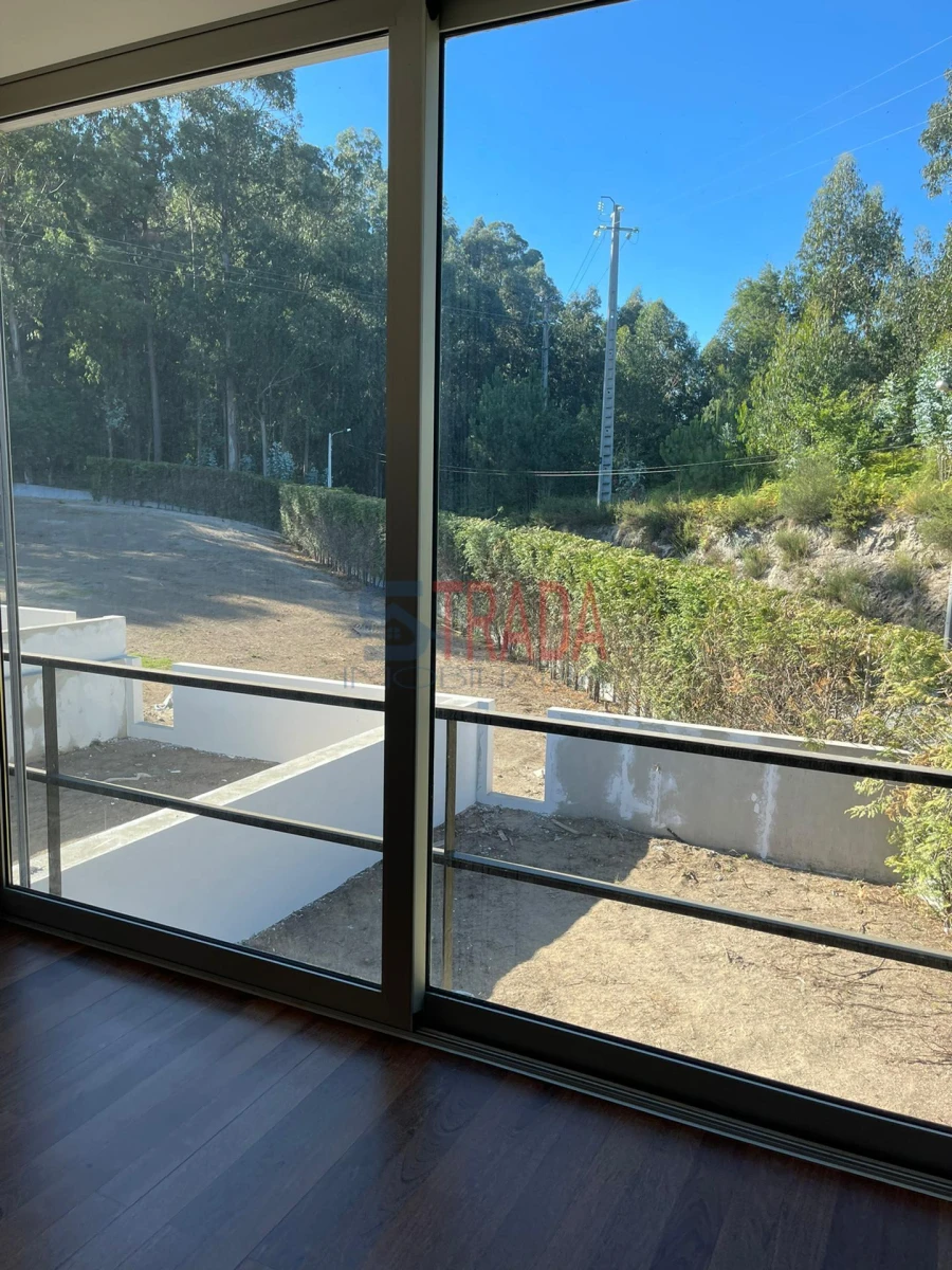 Moradia T3 para Venda em Tebosa Foto 18