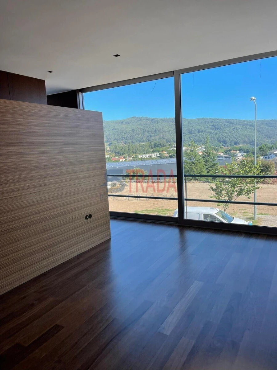 Moradia T3 para Venda em Tebosa Foto 17