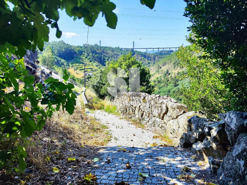 Moradia T2 para Venda em Nossa Senhora da Conceição, São Pedro e São Dinis Foto 11