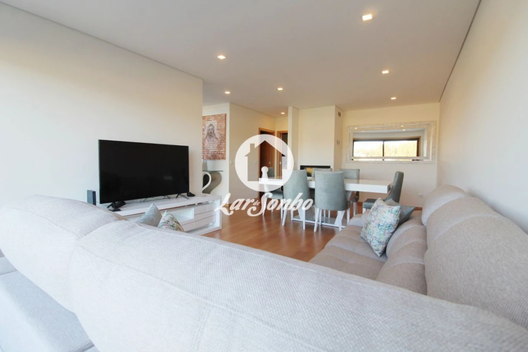 Moradia T4 para Venda em Tamel (São Verissimo) Foto 2