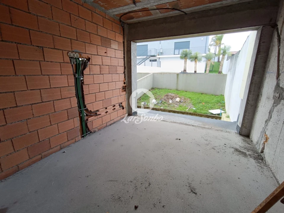 Moradia T4 para Venda em Tamel (São Verissimo) Foto 15