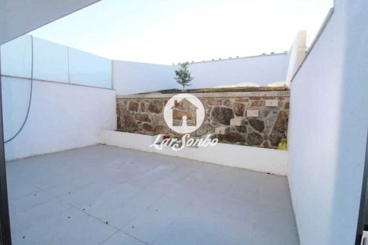 Moradia T4 para Venda em Tamel (São Verissimo) Foto 12