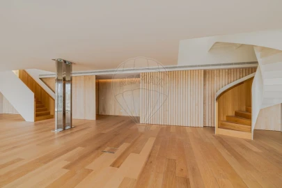 Apartamento T5 para Venda em Avenidas Novas