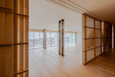 Apartamento T5 para Venda em Avenidas Novas