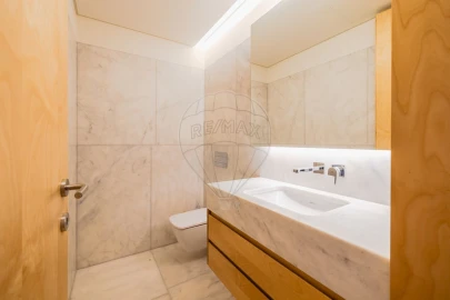 Apartamento T5 para Venda em Avenidas Novas