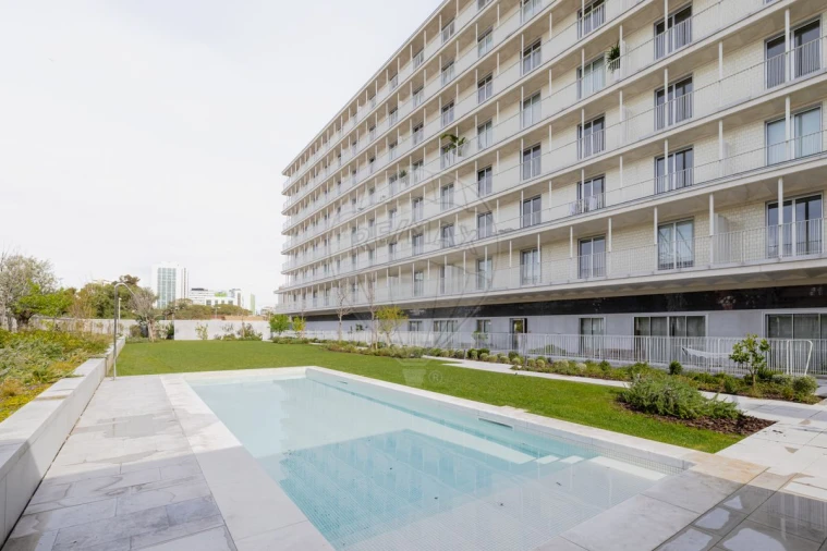 Apartamento T5 para Venda em Avenidas Novas Foto 47