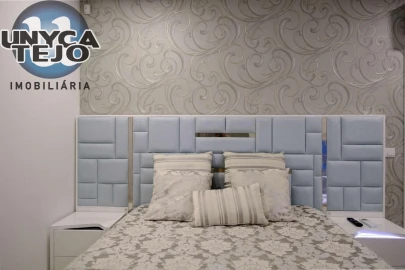 Moradia T4 para Venda em Charneca de Caparica e Sobreda