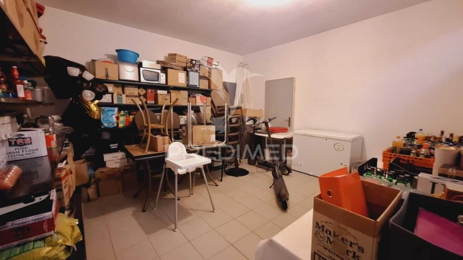 Loja para Venda em Albufeira e Olhos de Água Foto 10