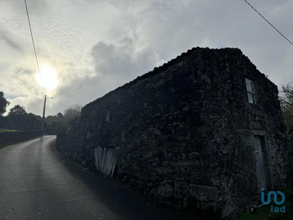 Moradia T2 para Venda em Piedade Foto 12