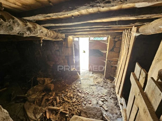 Moradia T3 para Venda em Adoufe e Vilarinho de Samardã Foto 10