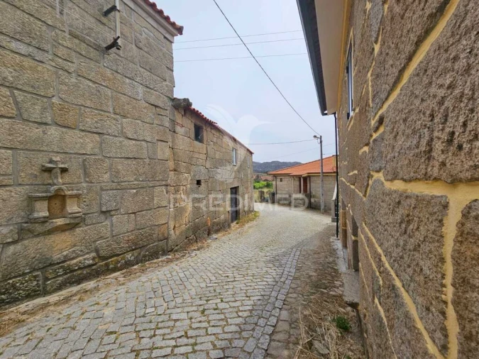 Moradia T3 para Venda em Adoufe e Vilarinho de Samardã Foto 5