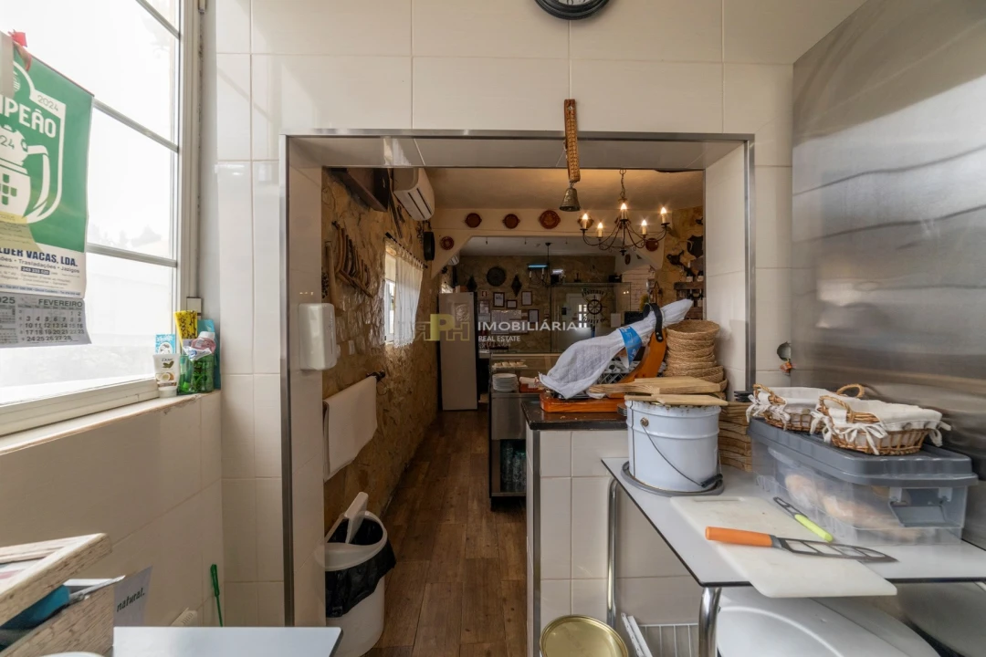 Negócio para Venda em Alcanhões Foto 20