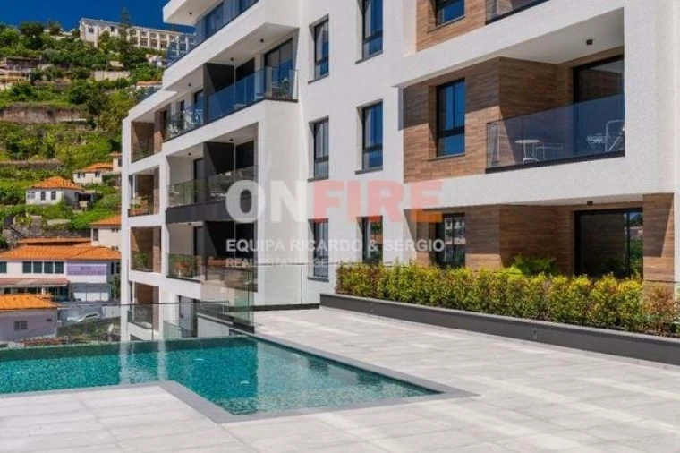 Apartamento T5 para Venda em Funchal (São Pedro) Foto 13