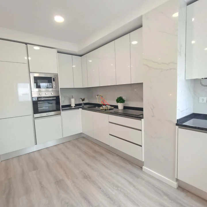 Apartamento T3 para Venda em São Vicente Foto 7
