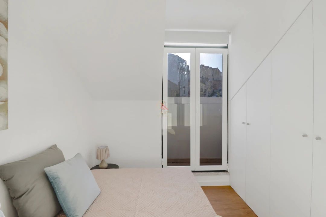 Apartamento T2 para Venda em São Vicente Foto 5