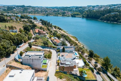 Moradia T6 para Venda em Gondomar (São Cosme), Valbom e Jovim