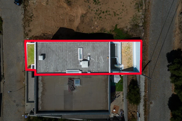 Moradia T6 para Venda em Gondomar (São Cosme), Valbom e Jovim Planta 1