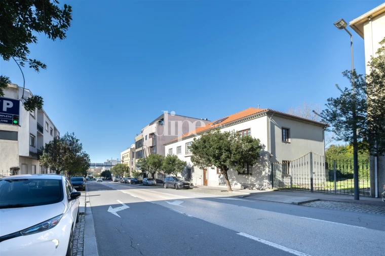 Moradia T4 para Venda em Oliveira, São Paio e São Sebastião Foto 35