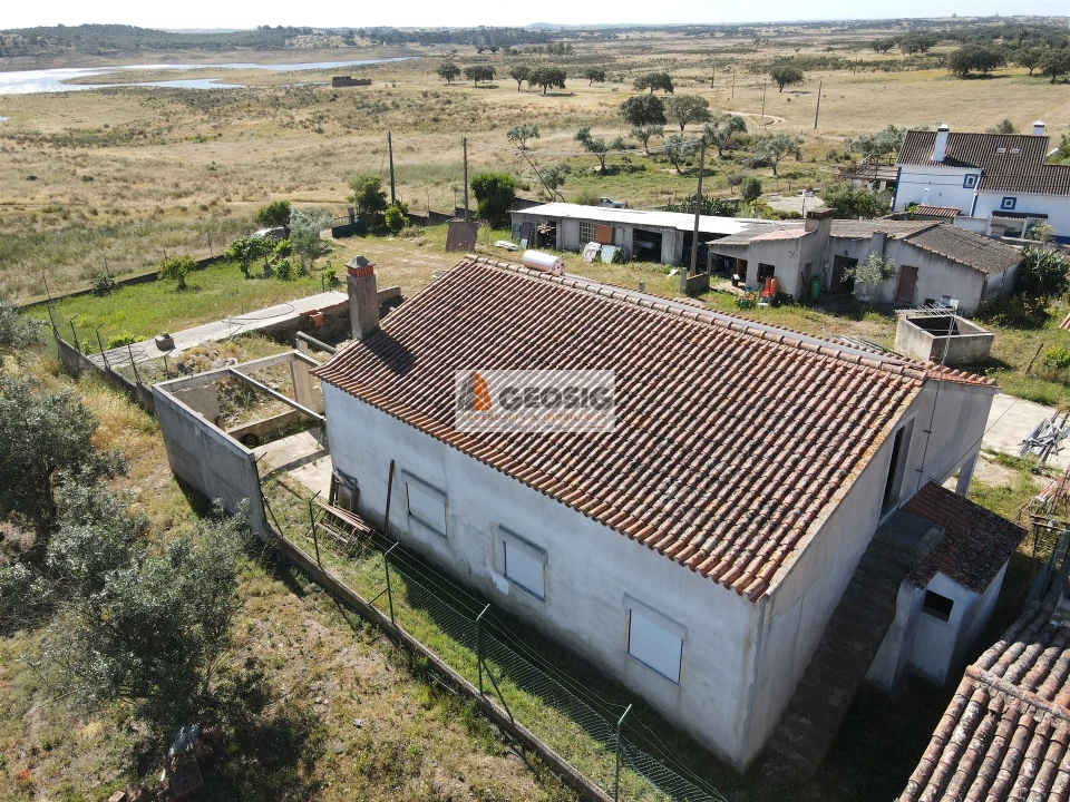 Moradia T5 para Venda em Ourique Foto 9