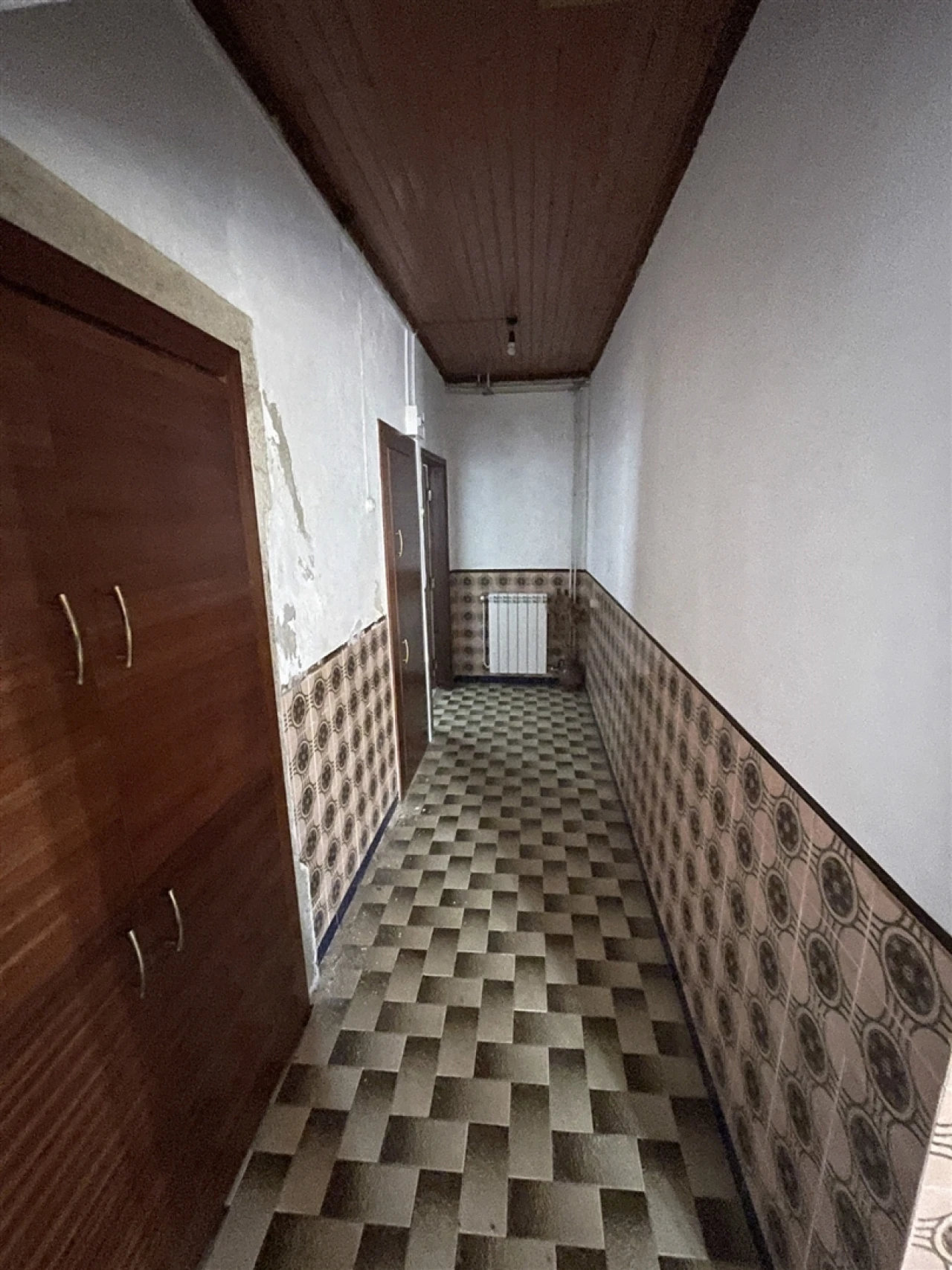 Moradia T6 para Venda em Urros Foto 14