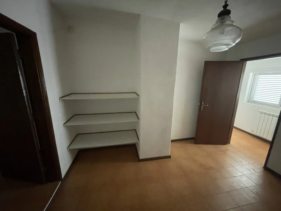 Moradia T6 para Venda em Urros Foto 23