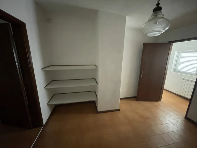 Moradia T6 para Venda em Urros Foto 23