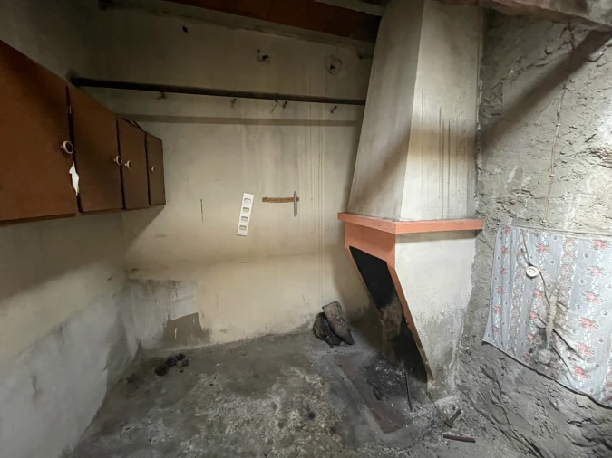 Moradia T6 para Venda em Urros Foto 42