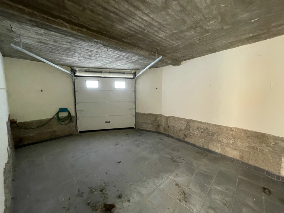 Moradia T6 para Venda em Urros Foto 44