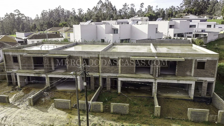 Moradia T3 para Venda em Santa Maria da Feira, Travanca, Sanfins e Espargo Foto 9