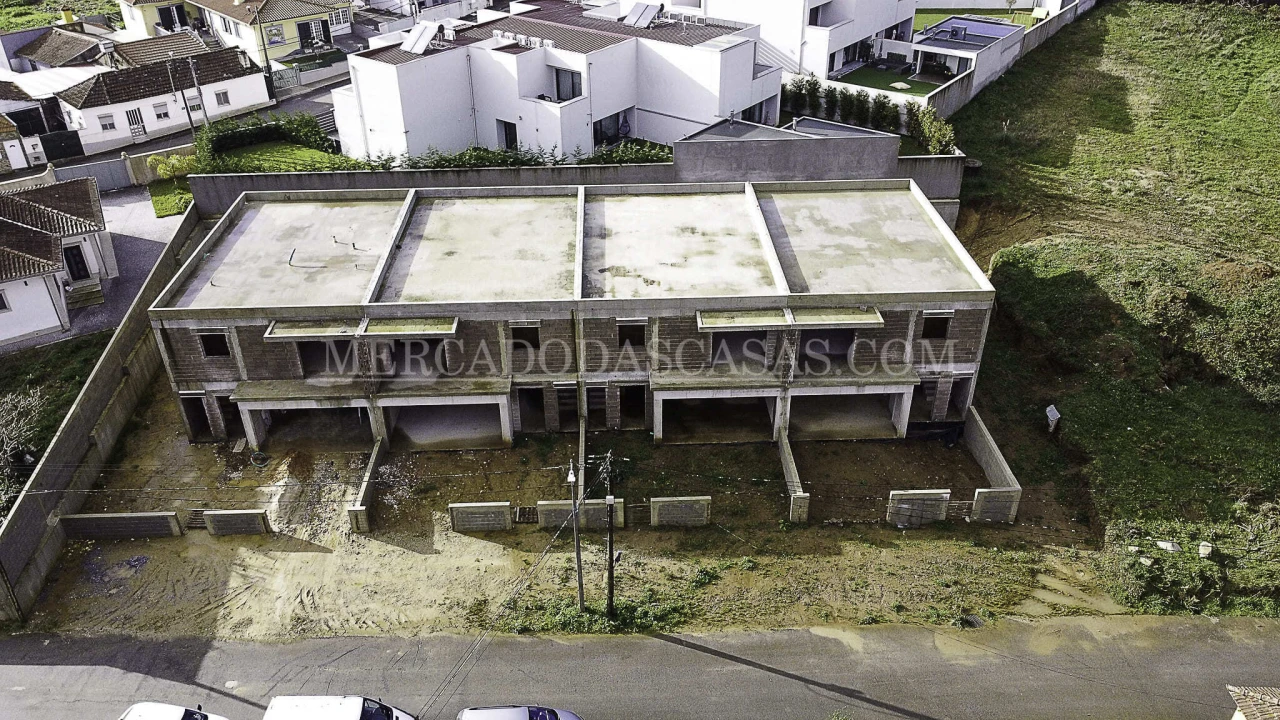 Moradia T3 para Venda em Santa Maria da Feira, Travanca, Sanfins e Espargo Foto 6