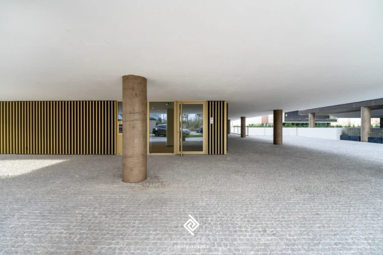 Apartamento T2 para Venda em Canidelo Foto 17