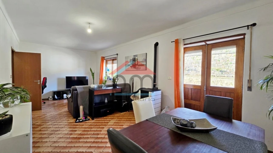 Moradia T3 para Venda em Monção e Troviscoso Foto 1