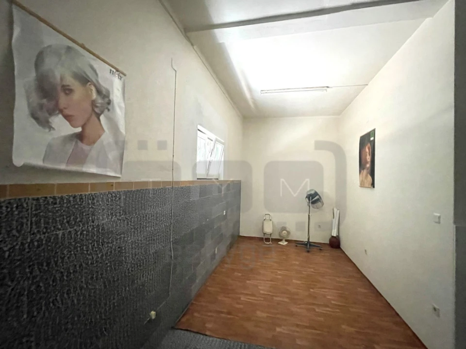 Moradia T4 para Venda em Casais e Alviobeira Foto 14